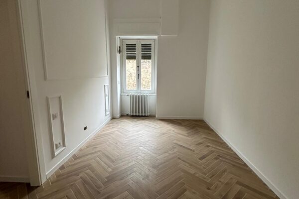 operazione immobiliare Bergamo | frazionamento ufficio e cambio uso in abitativo | bilocale | Bergamo