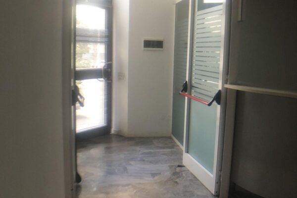 operazione immobiliare Bergamo | frazionamento ufficio e cambio uso in abitativo | Bergamo