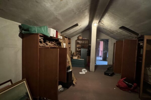 mansarda | recupero sottotetto | milano | operazione immobiliare | via mincio | trasformazione completa