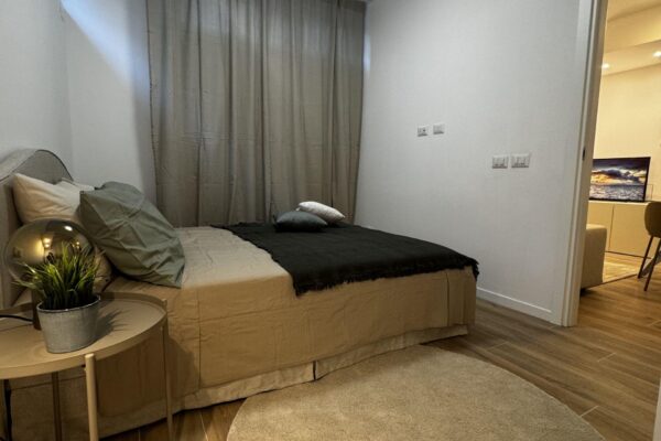 cambio d'uso con frazionamento magazzino | semiinterrato moderno | flipping immobilioare | milano | via capecelatro